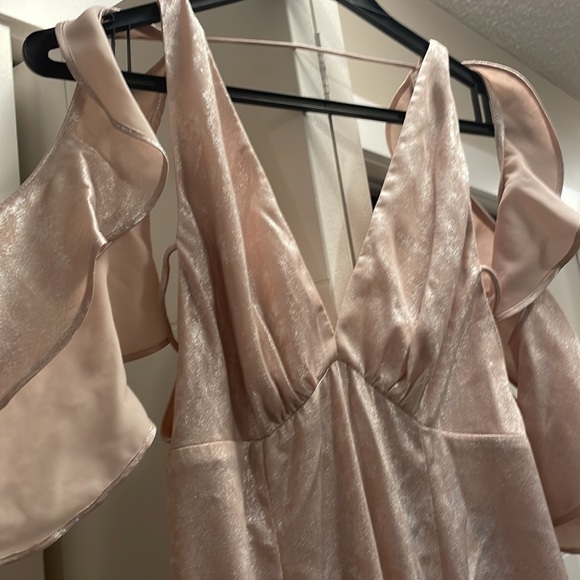 Bridesmaid dress，only wore once. Can be formal dress - Picture 2 of 5